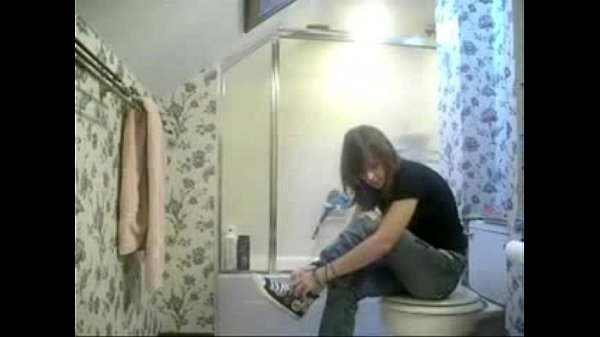 Hidden voyeur teen