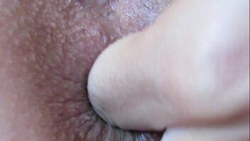 Japan anal finger